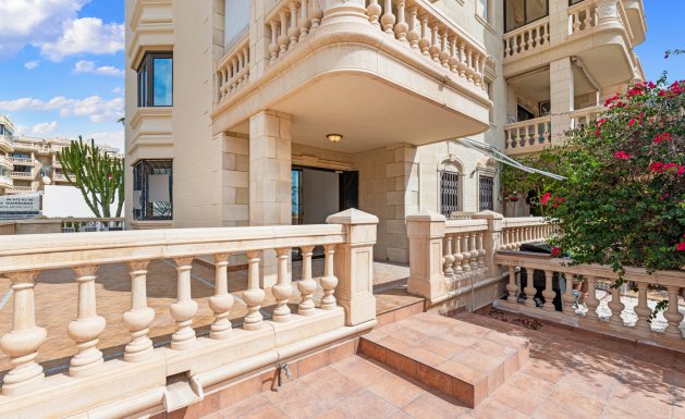 Resale - Apartment - Guardamar del Segura