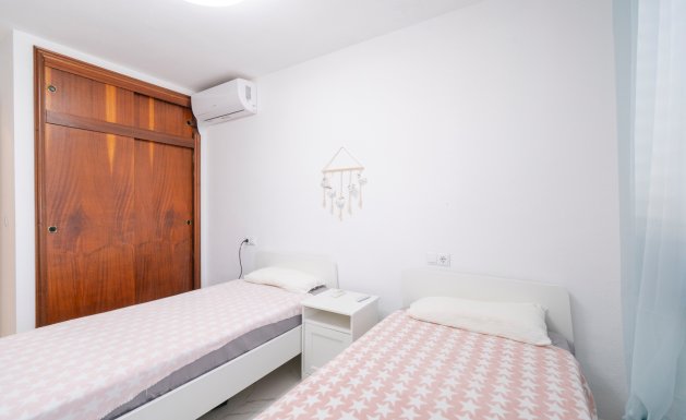 Resale - Apartment - Orihuela Costa - Playa Flamenca