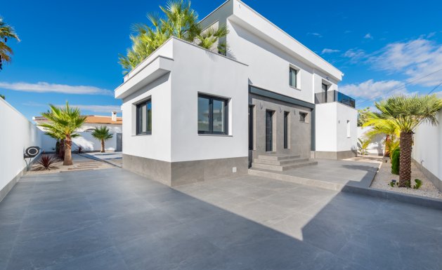 Resale - Villa - Ciudad Quesada - Rojales