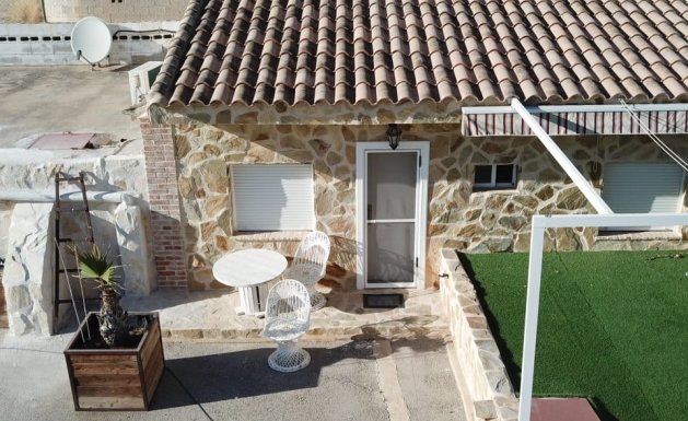 Resale - Detached House / Villa - Crevillente