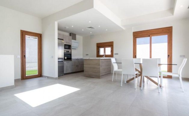 Obra nueva - Villa - Torrevieja - Los Altos