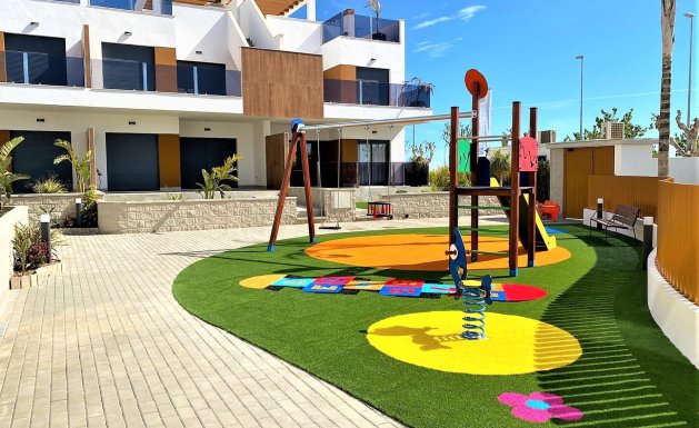 New Build - Chalet - Pilar de la Horadada - Polideportivo