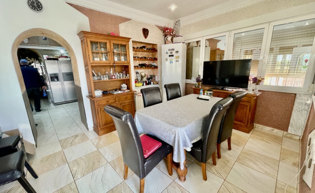 Reventa - Villa - Guardamar del Segura