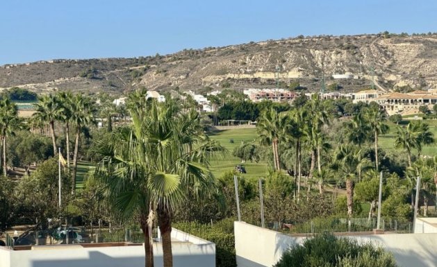 Resale - Villa - Algorfa - La Finca Golf Resort