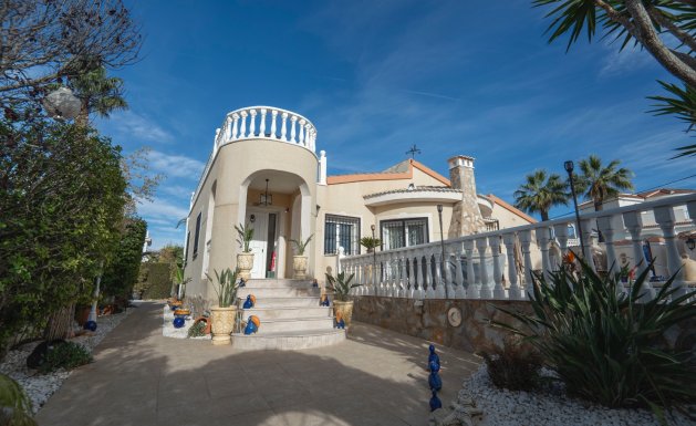 Resale - Detached House / Villa - Ciudad Quesada - Rojales - La  Marquesa Golf