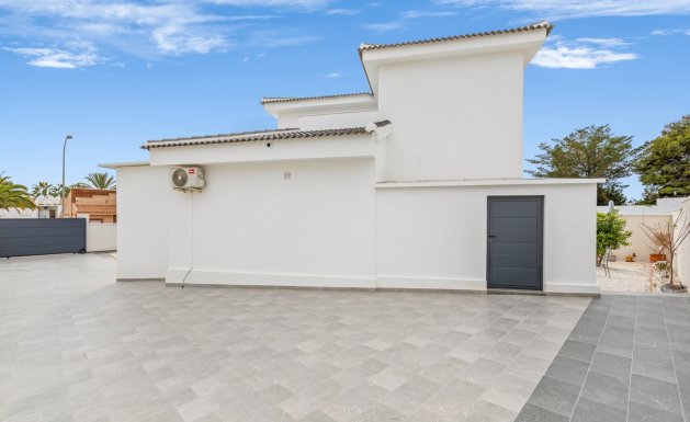 Resale - Villa - Ciudad Quesada - Rojales