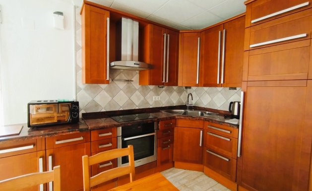 Resale - Chalet - Torrevieja - La Mata