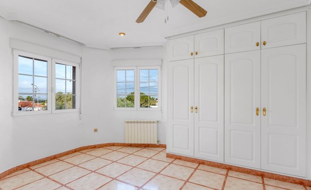 Reventa - Chalet - Torrevieja