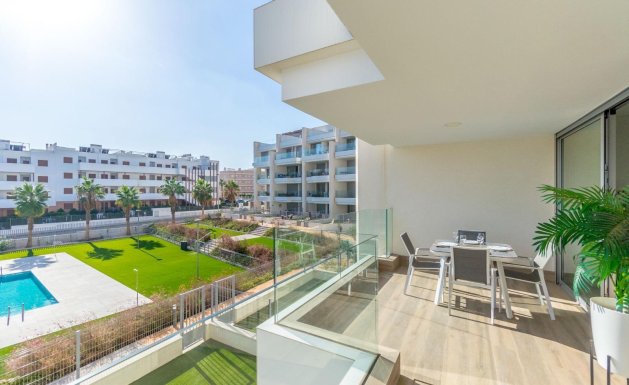 Resale - Apartment - Orihuela Costa - Villamartín