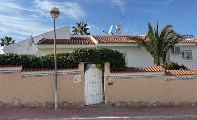 Herverkoop - Villa - Benimar