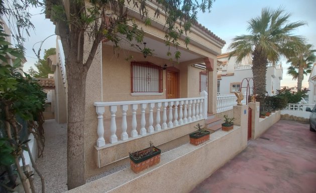 Reventa - Villa - Algorfa - Montemar