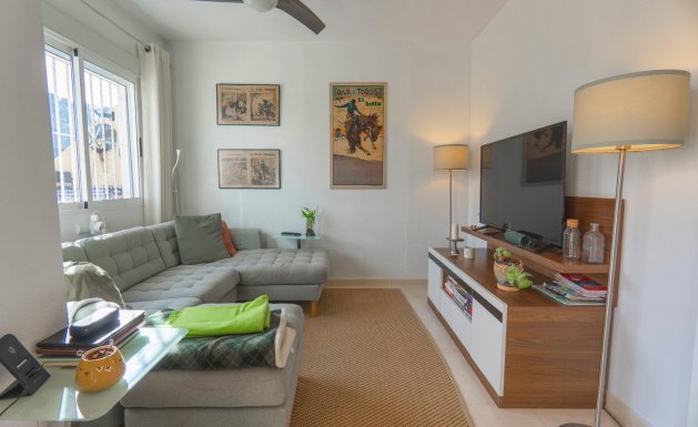 Resale - Apartment - Benimar