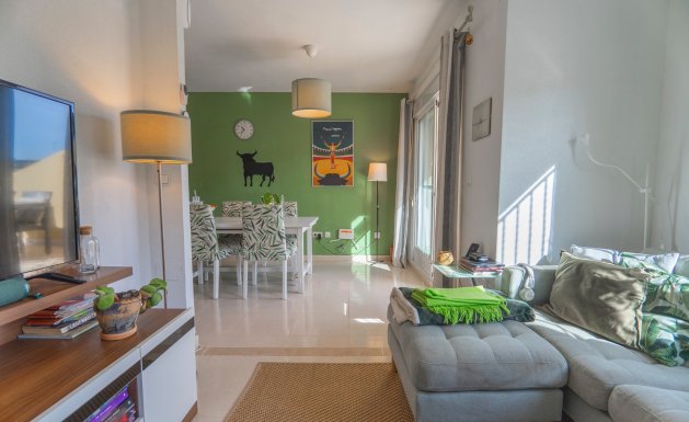 Resale - Apartment - Benimar