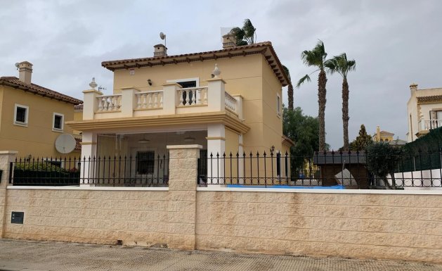 Reventa - Detached House / Villa - Guardamar del Segura - El Raso