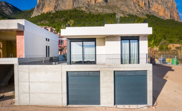 Obra nueva - Villa - Alicante - Urbanizaciones
