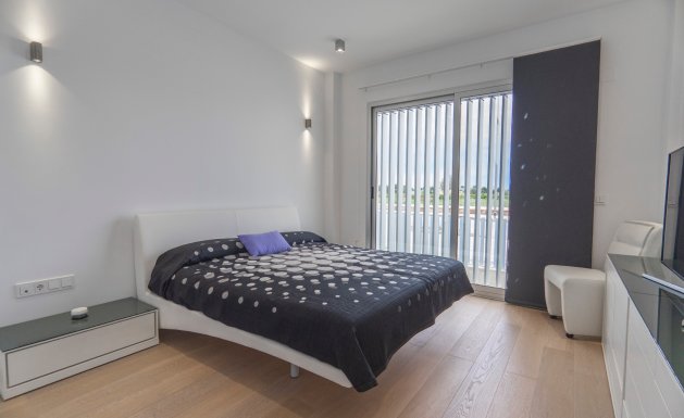Resale - Semi Detached - Dolores