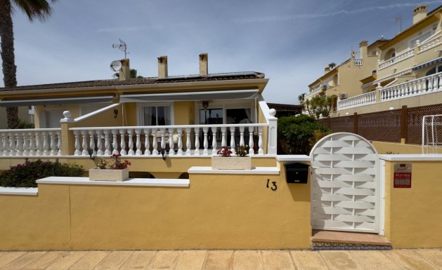 Reventa - Villa - Benijofar