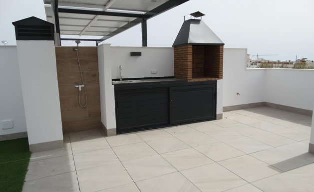 Obra nueva - Chalet - Pilar de la Horadada - pueblo