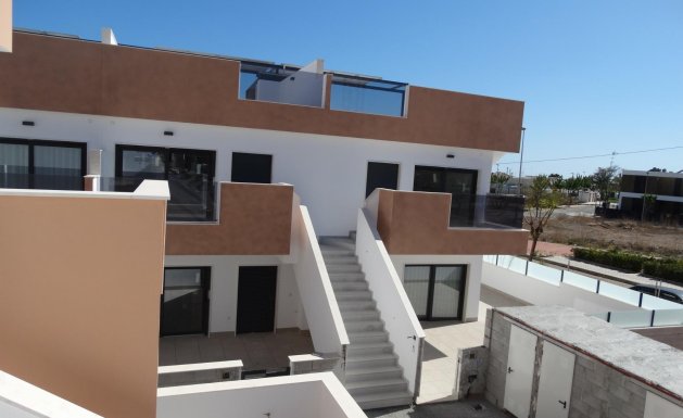 Obra nueva - Chalet - Pilar de la Horadada - pueblo