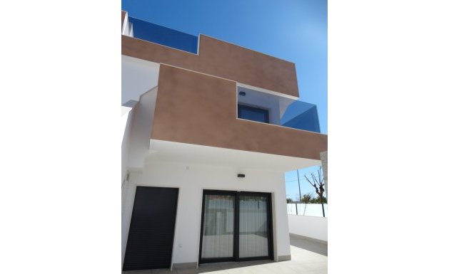 Obra nueva - Chalet - Pilar de la Horadada - pueblo