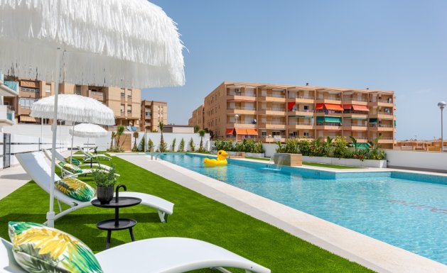 Resale - Apartment - Guardamar del Segura