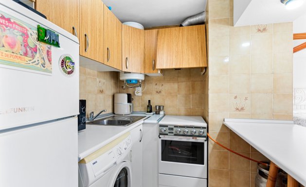 Resale - Apartment - Alicante - La Nucía