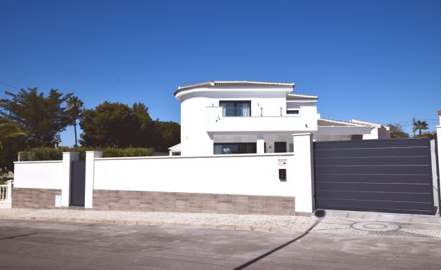 Reventa - Detached House / Villa - Ciudad Quesada - Central Quesada