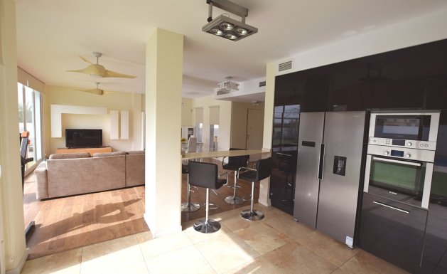 Reventa - Detached House / Villa - San Fulgencio - La Marina