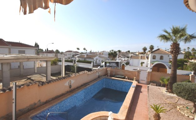 Reventa - Villa - Ciudad Quesada - Central Quesada