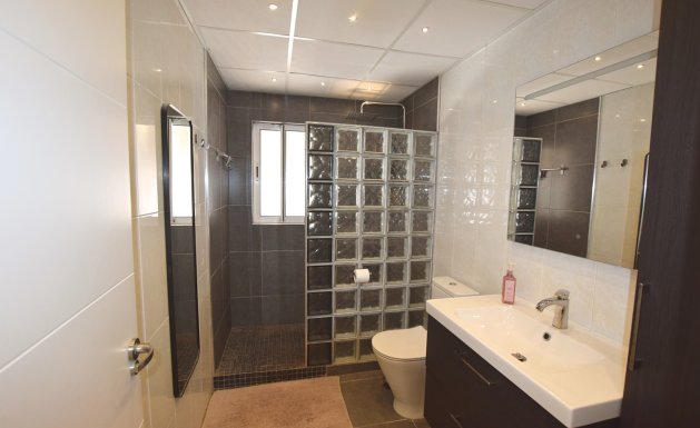 Reventa - Villa - Ciudad Quesada - Central Quesada