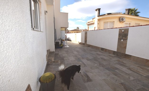 Reventa - Villa - Ciudad Quesada - Central Quesada