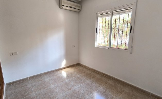 Reventa - Villa - Algorfa - Montemar - Saint Andrews Heights