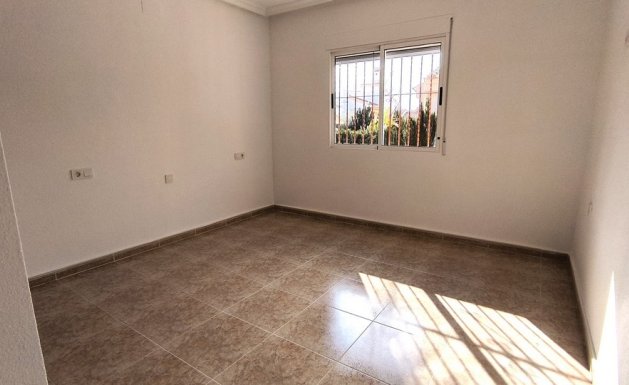 Reventa - Villa - Algorfa - Montemar - Saint Andrews Heights