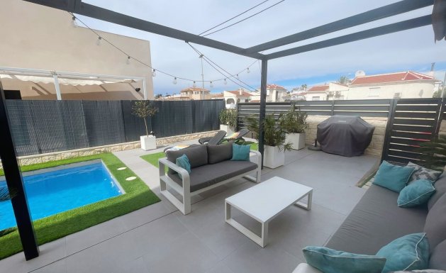 Reventa - Semi Detached - Ciudad Quesada - Pueblo Bravo