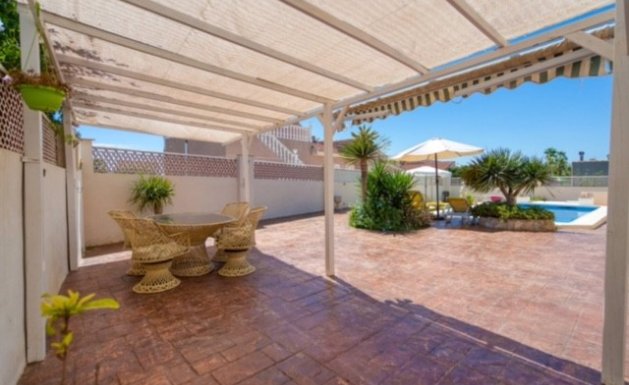 Reventa - Villa - Ciudad Quesada - Central Quesada