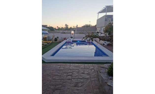Reventa - Villa - Ciudad Quesada - Central Quesada