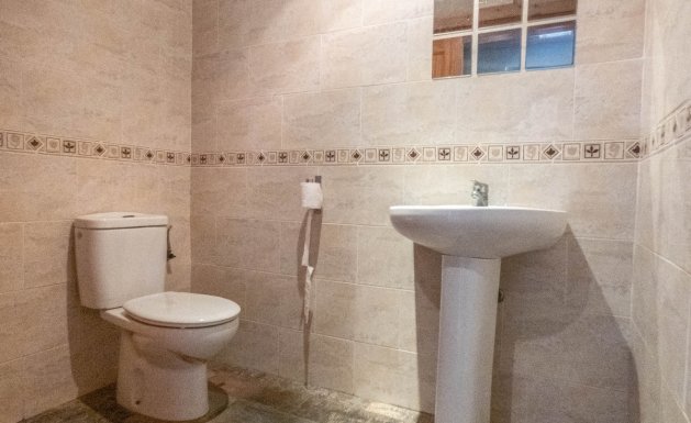 Resale - Commercial - La Finca Golf - Algorfa