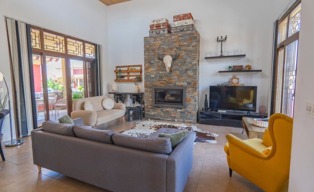 Herverkoop - Detached House / Villa - Lo Crispin