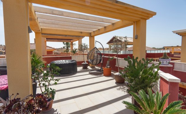 Herverkoop - Detached House / Villa - Lo Crispin