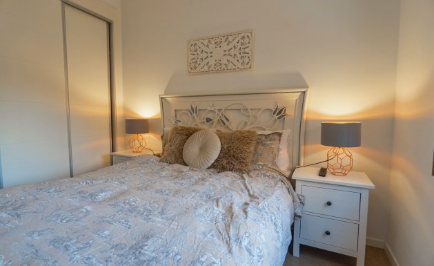 Herverkoop - Detached House / Villa - Lo Crispin