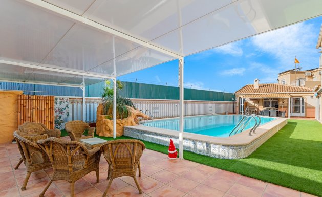 Herverkoop - Chalet - Torrevieja