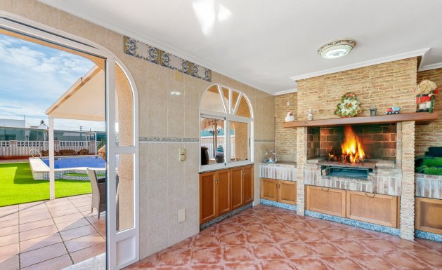 Herverkoop - Chalet - Torrevieja