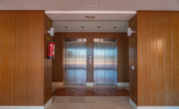 Herverkoop - Apartment - Guardamar del Segura - Puerto Deportivo