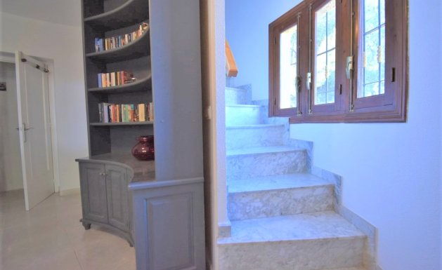 Reventa - Detached House / Villa - Orihuela Costa - Villamartin