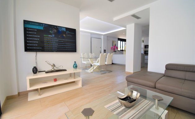 Reventa - Detached House / Villa - Orihuela Costa - Villamartin