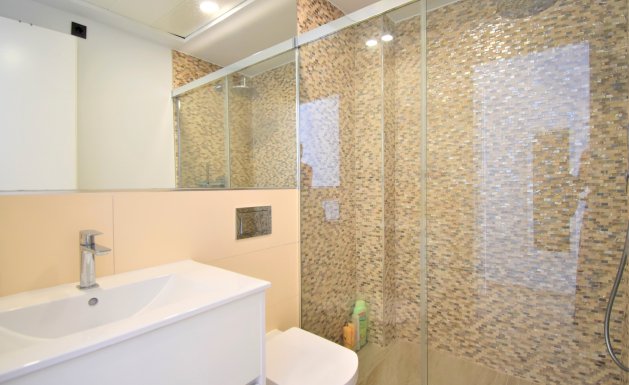 Reventa - Detached House / Villa - Orihuela Costa - Villamartin