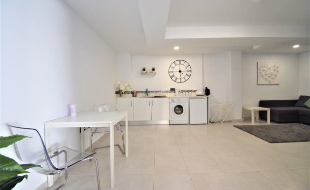 Reventa - Detached House / Villa - Orihuela Costa - Villamartin