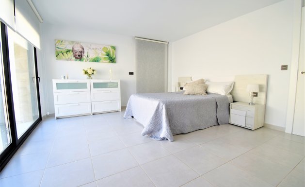 Reventa - Detached House / Villa - Orihuela Costa - Villamartin