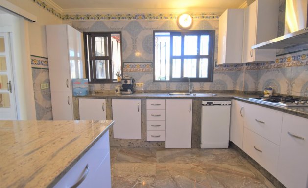 Reventa - Detached House / Villa - Orihuela Costa - Villamartin