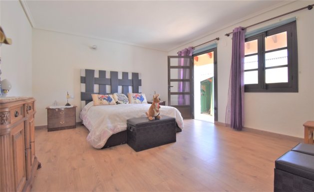 Reventa - Detached House / Villa - Orihuela Costa - Villamartin